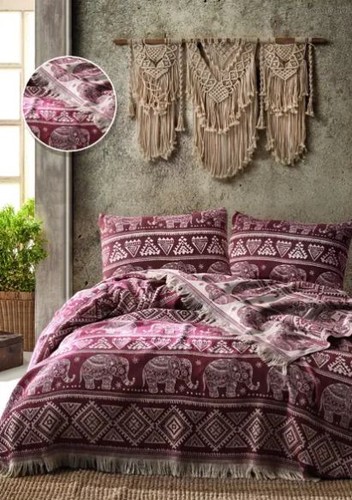 Плед ELEPHANT BED SPREAD цвет красный (RED) - Valtery