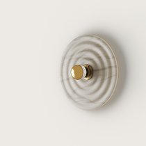Бра Wave с золотым цоколем A1053 5 см и плафоном из алебастра 1094/30 - Aromas del Campo