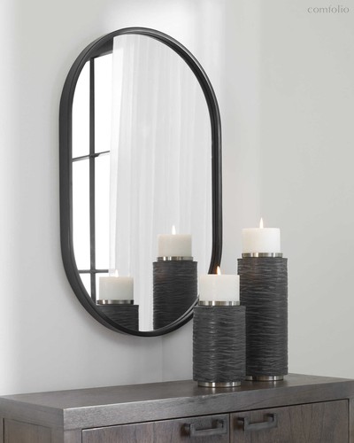 Чёрное настенное зеркало Хоггарт, цвет черный - Louvre Home