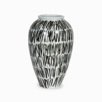Ваза Hersilia VI высота 40, цвет белый/черный - Cosmo