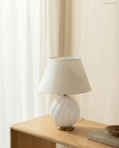 Белая настольная лампа Таллис, цвет белый - Louvre Home