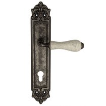 Дверная ручка Venezia Colosseo белая керамика паутинка CYL на планке PL96 античное серебро - Venezia Collezione