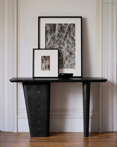 Чёрная консоль Дрис, цвет черный - Louvre Home