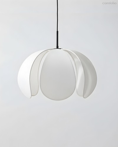 Чёрный подвесной светильник Флэк с белым абажуром, цвет черный - Louvre Home