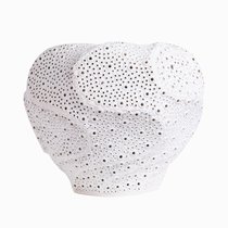 Ваза Curve Lines высота 30, цвет белый - Cosmo